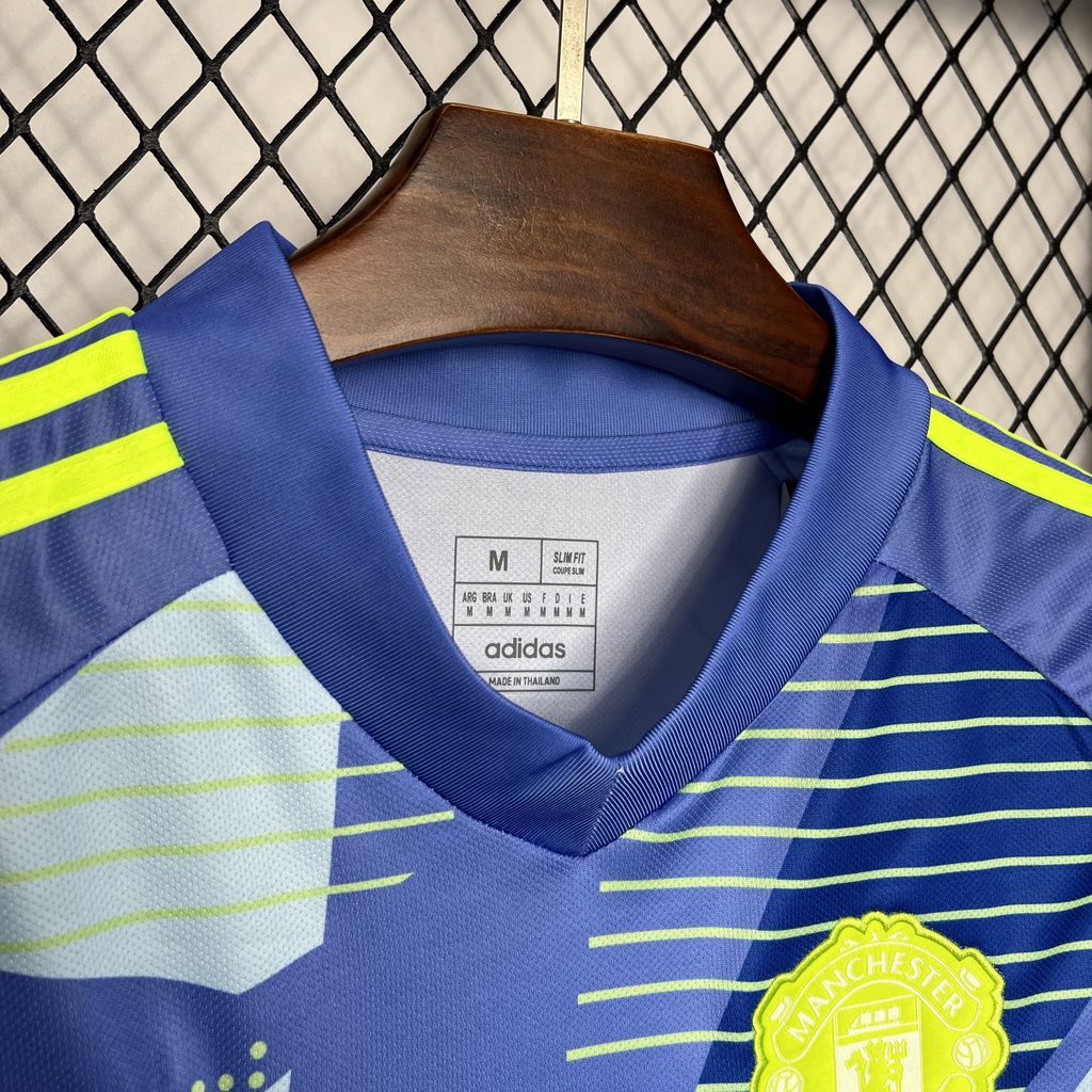 MANCHESTER UNITED - GOALKEEPER JERSEY 24/25