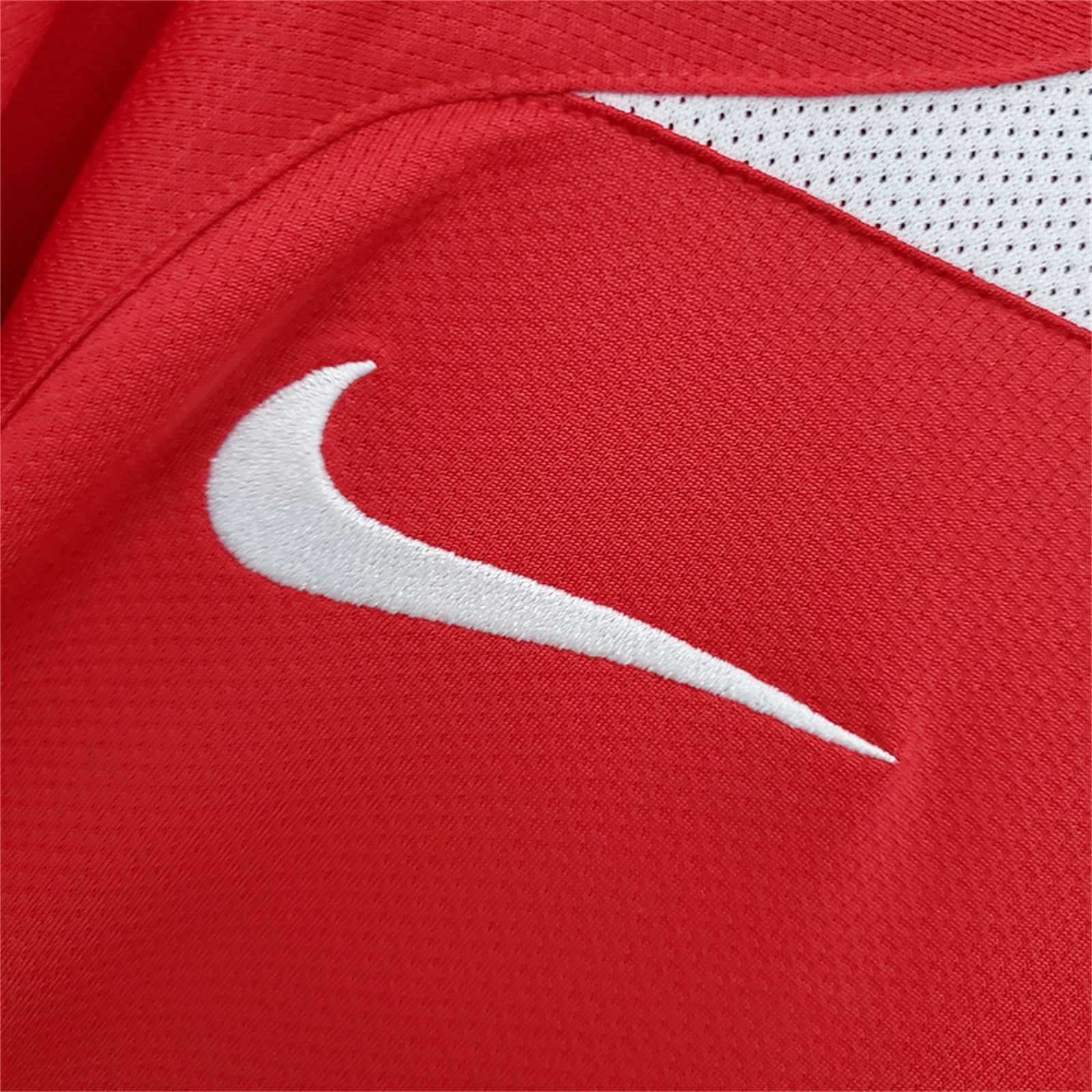 MANCHESTER UNITED - 04/06 RETRO HOME JERSEY