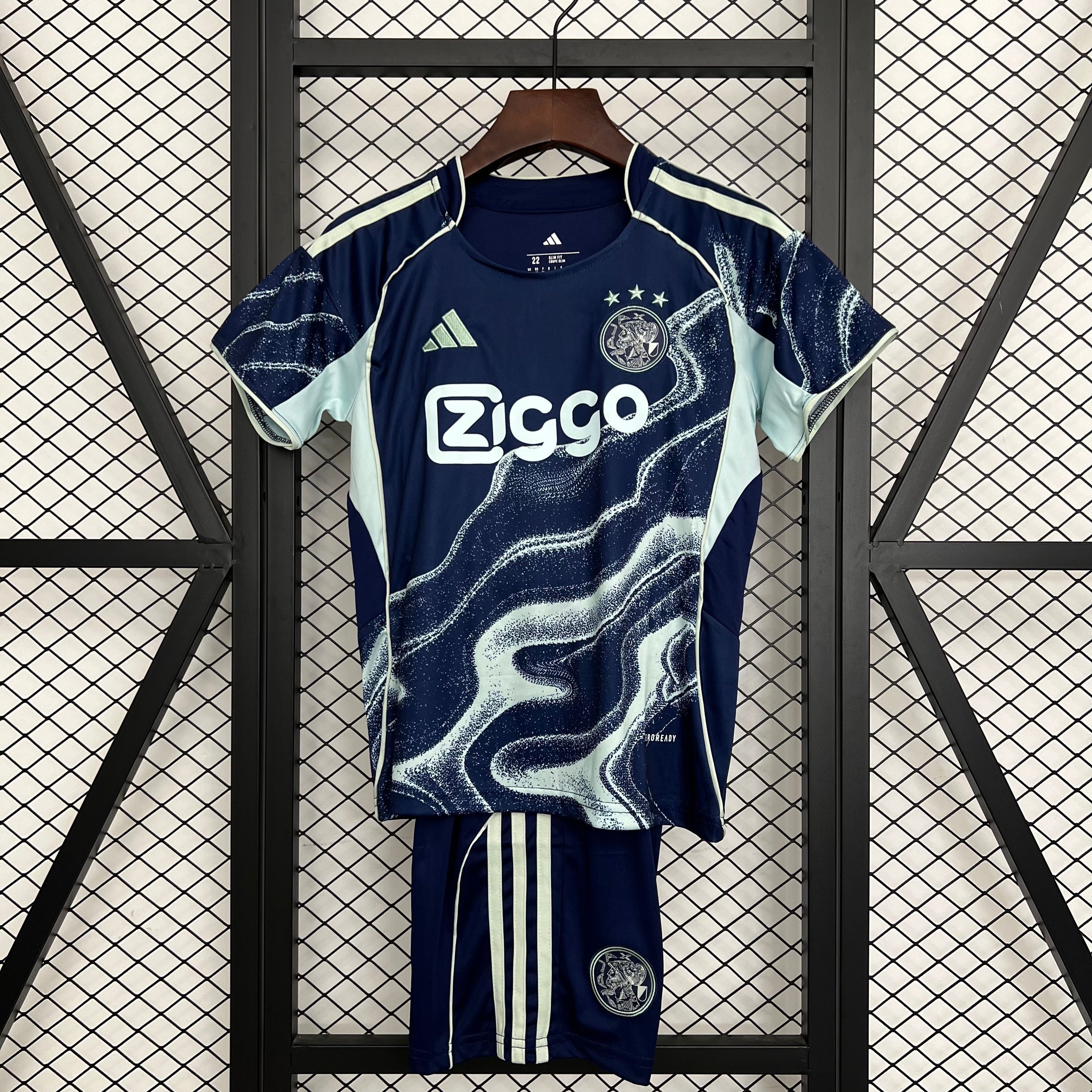 AJAX - KIDS' AWAY KIT 25/26