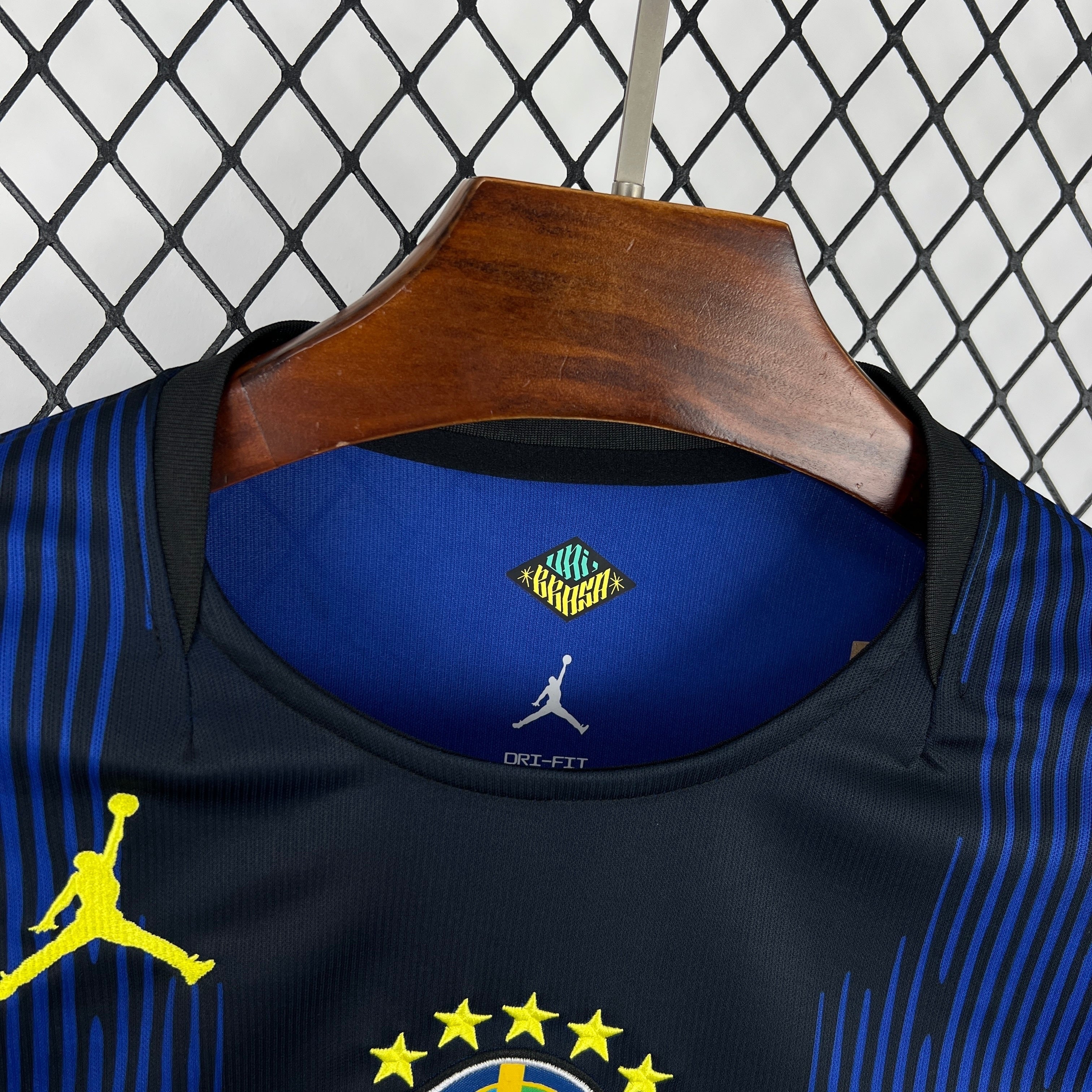 BRÉSIL - MAILLOT EXTÉRIEUR MANCHES LONGUES 2026