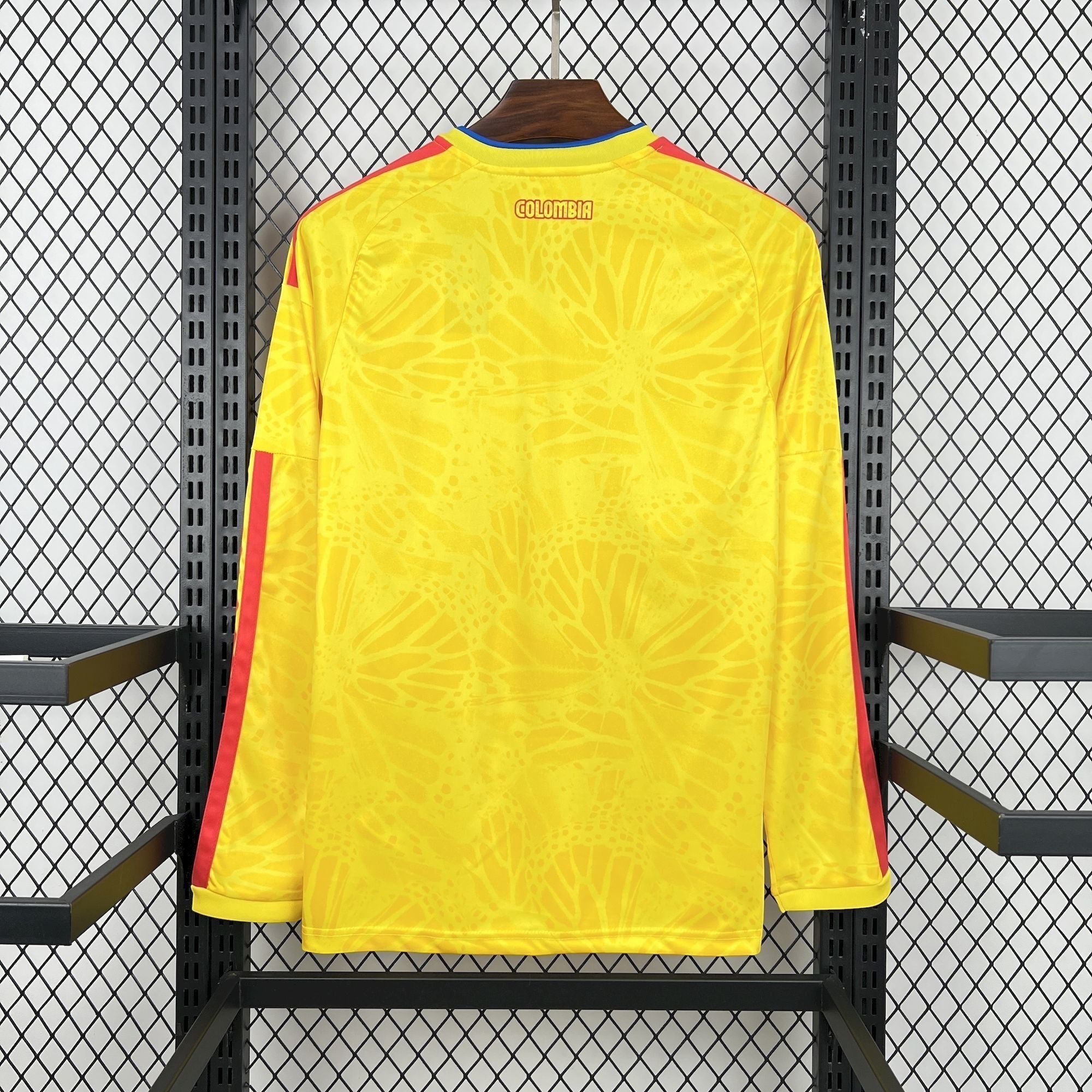 COLOMBIE - MAILLOT DOMICILE MANCHES LONGUES 2026