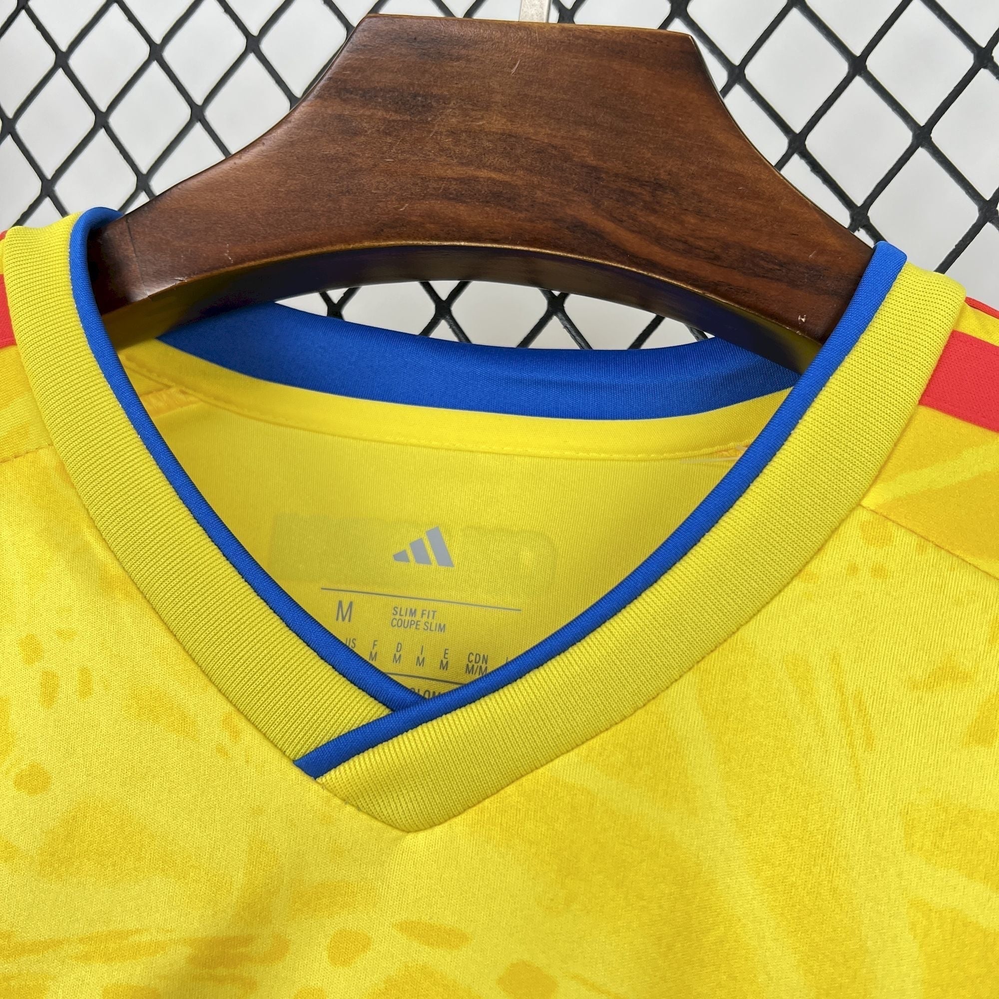 COLOMBIE - MAILLOT DOMICILE MANCHES LONGUES 2026