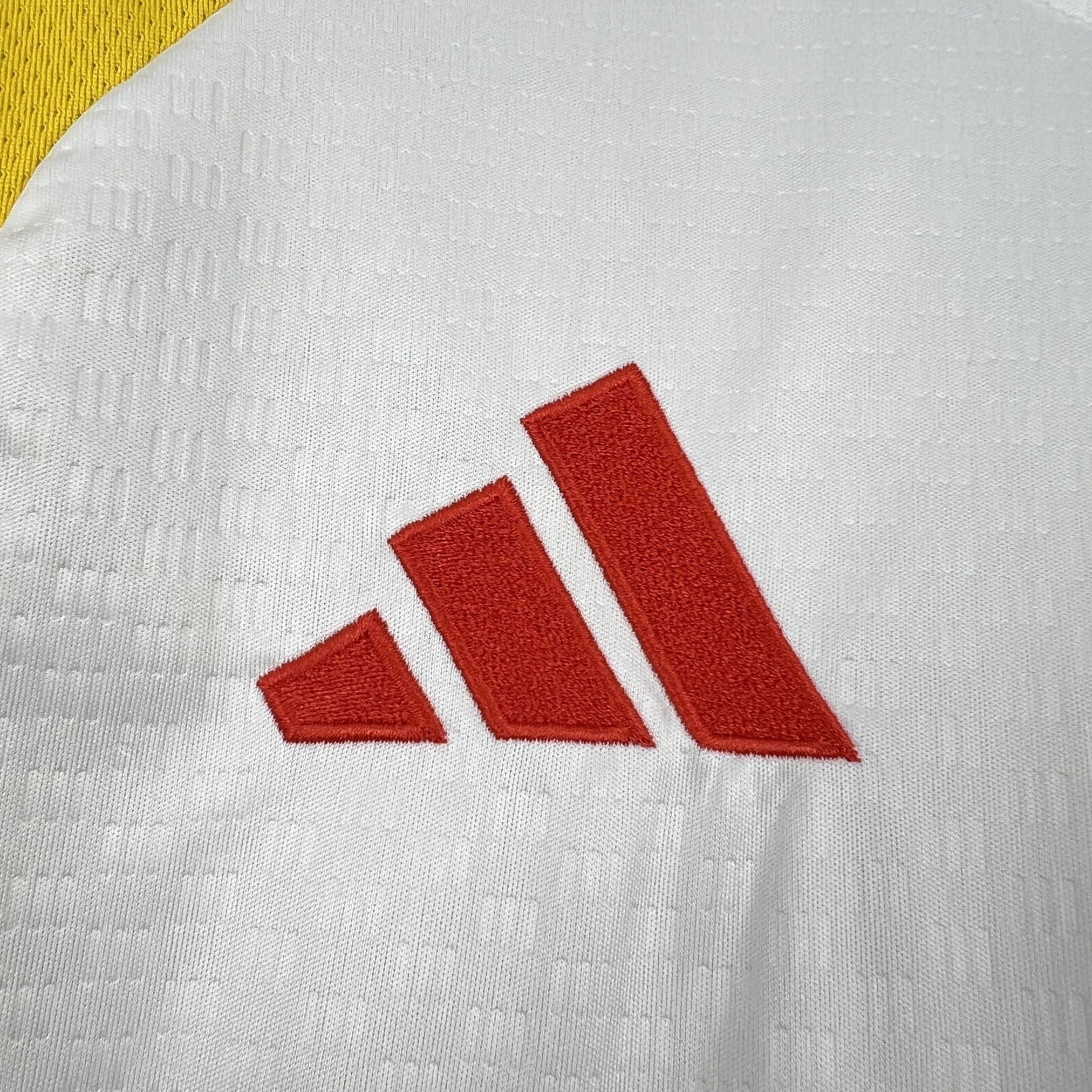 COLOMBIE - MAILLOT AVANT MATCH 2026