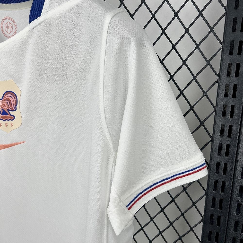 FRANCE - MAILLOT EXTÉRIEUR 2025
