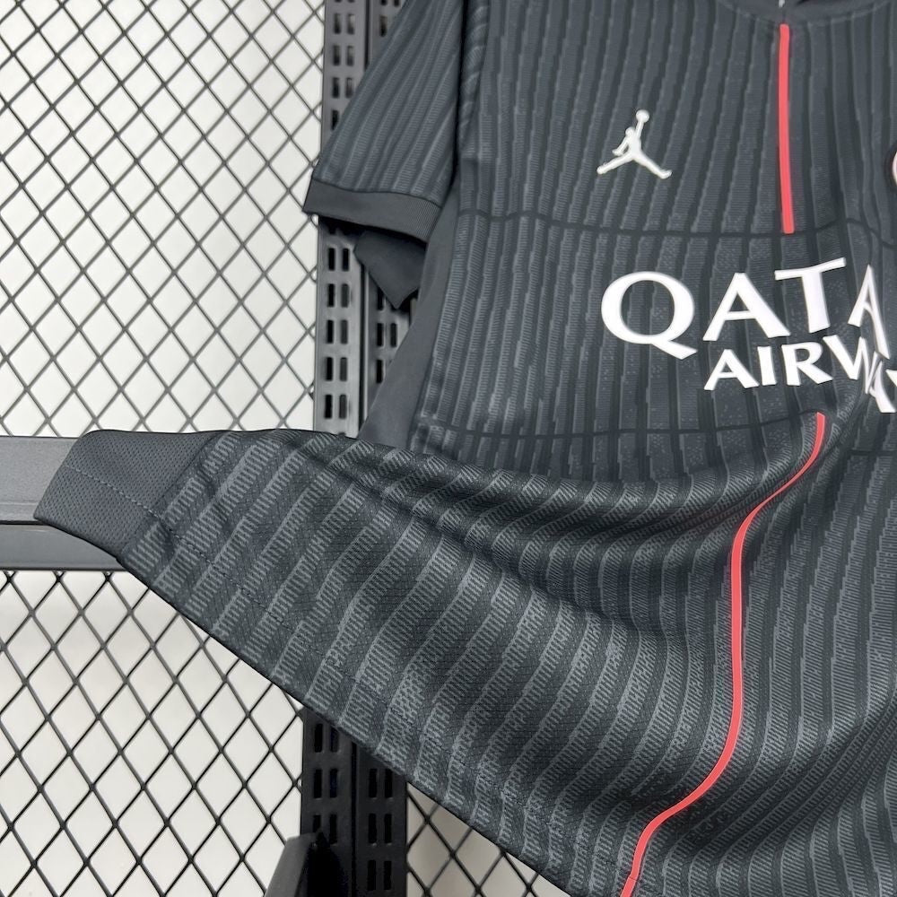 PARIS SAINT GERMAIN - MAILLOT EXTÉRIEUR FOURTH 25/26