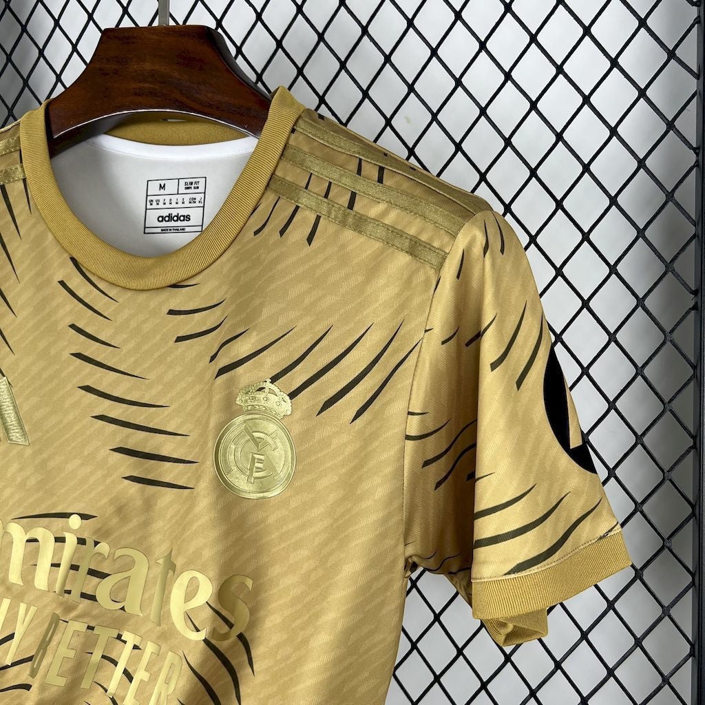 REAL MADRID - "GOLD" CONCEPT JERSEY 25/26