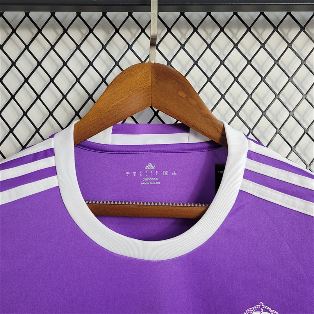 REAL MADRID - 16/17 AWAY RETRO JERSEY